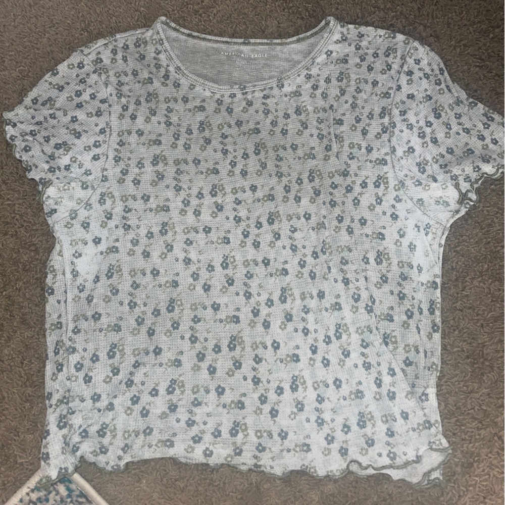 American Eagle Green Flower Top